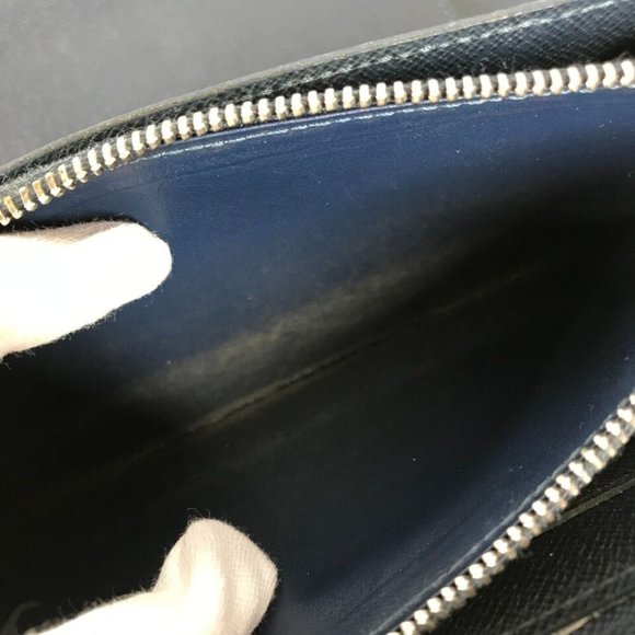 LOUIS VUITTON M30515 Taiga Zippy Organizer Travel Case Zip Around Long Wallet - Picture 14 of 14